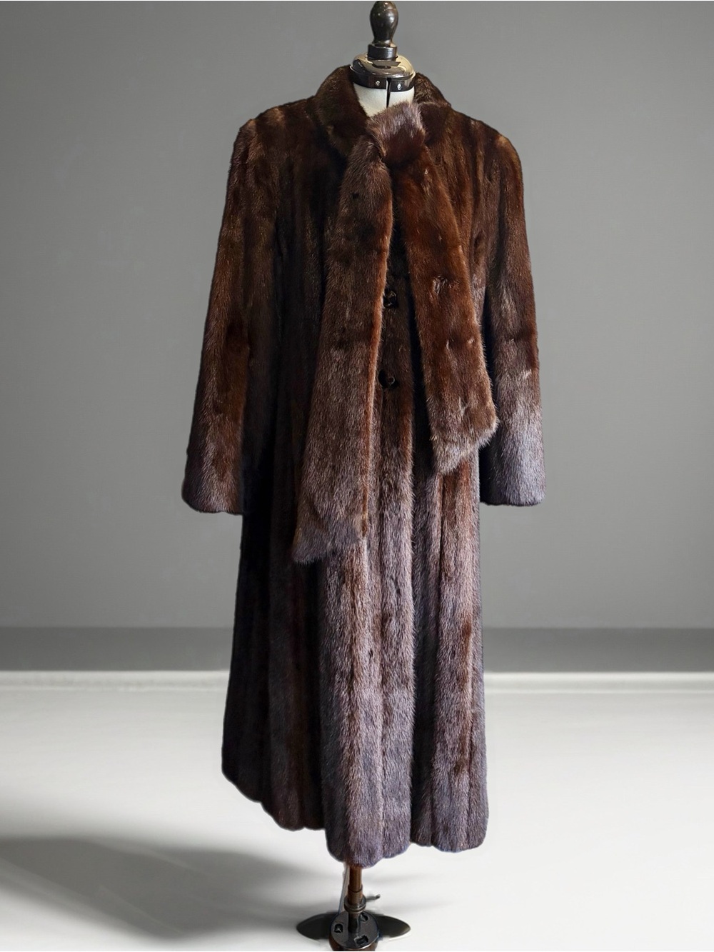 Emilio Gucci VTG Long Mink Button Up Coat, mink ties, pockets, dark brown, M,EUC